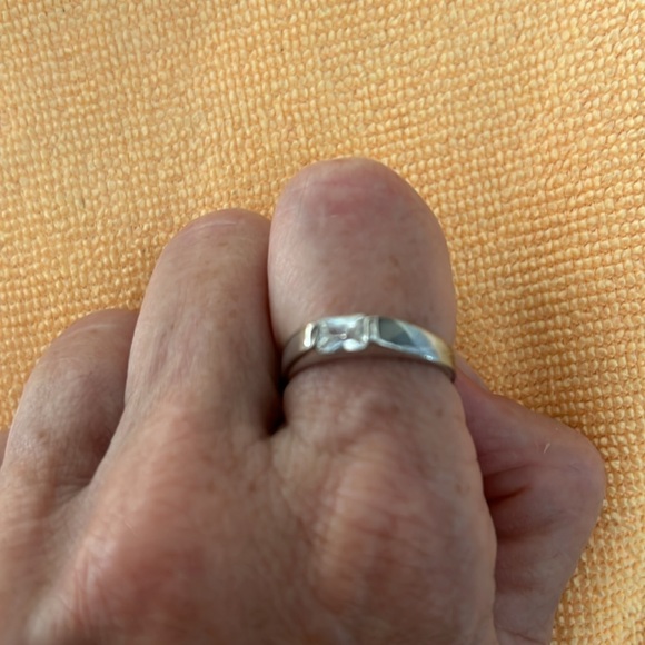 Silver ring size 8 or 9 - Picture 4 of 4